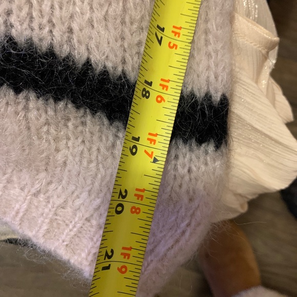 New Tuckernuck Pomandere Mohair sweater beige gorgeous stripes alternate - Picture 14 of 14